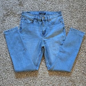 Calvin Klein High Rise Blue Jeans with Classic Denim Look